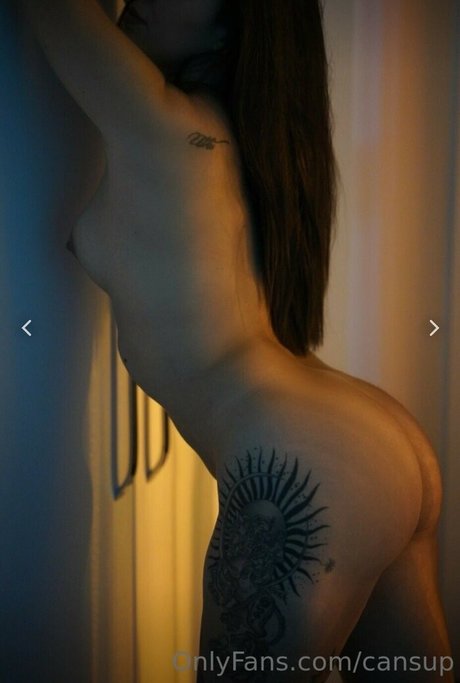 かわいいブロンドのオンリーファンズ 無料セックス アーカイブ