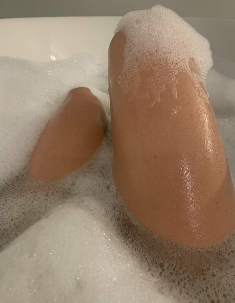 That wife Lee ホットなモデル 画像