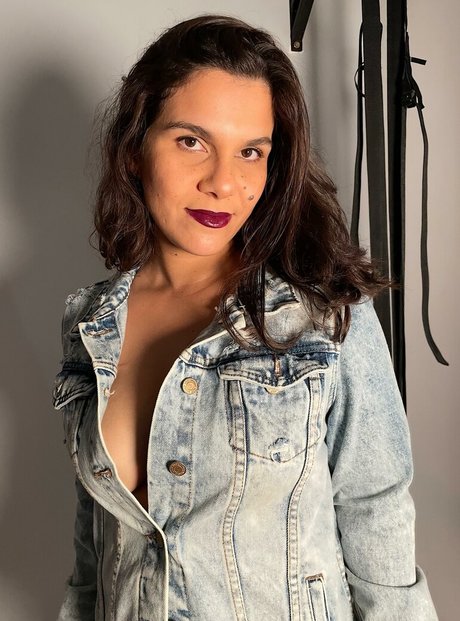 Maria Kois HDスター 写真