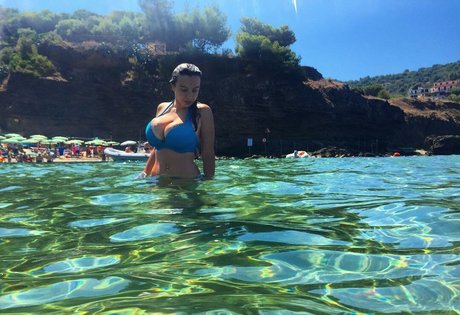 Gianclaudia Di Giacomo ポルノスター 素敵 ギャラリー