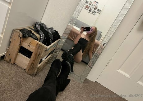 カウガール POV オンリーファンズ えろ 画像