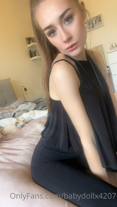 babydollx4207 HDモデル 画像