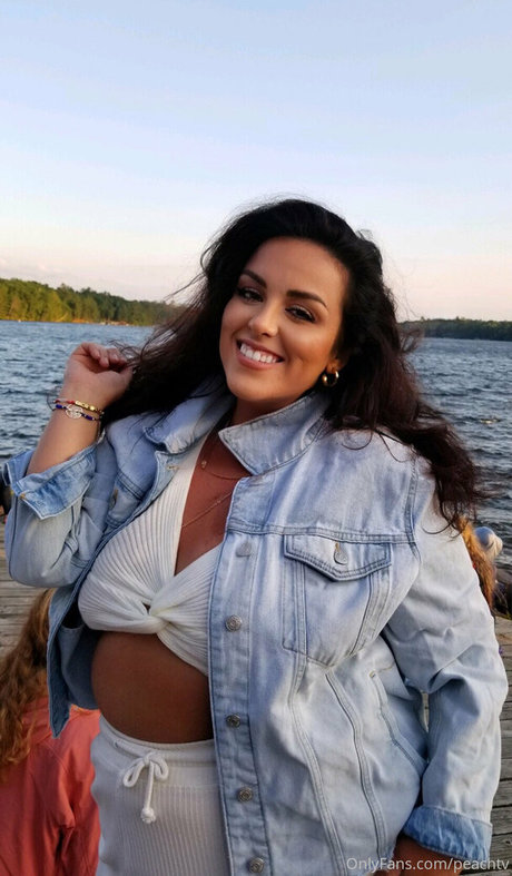 peachtv かわいいモデル 写真