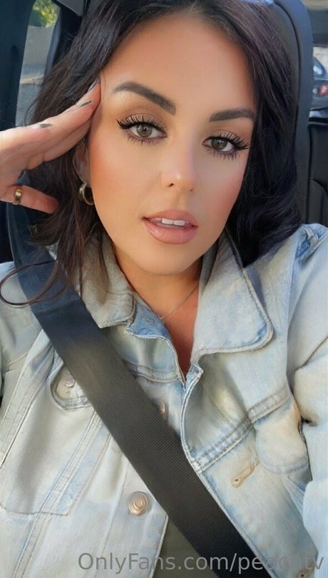 アラブ人妻オンリーファンズ セクシー ギャラリー