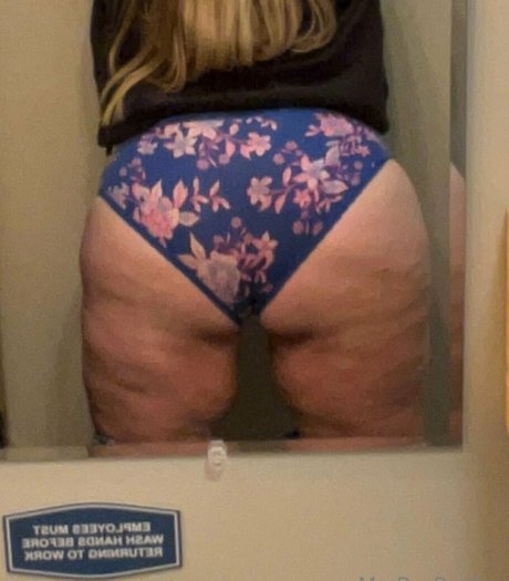 mrs bra buster エロティックなポルノスター 写真