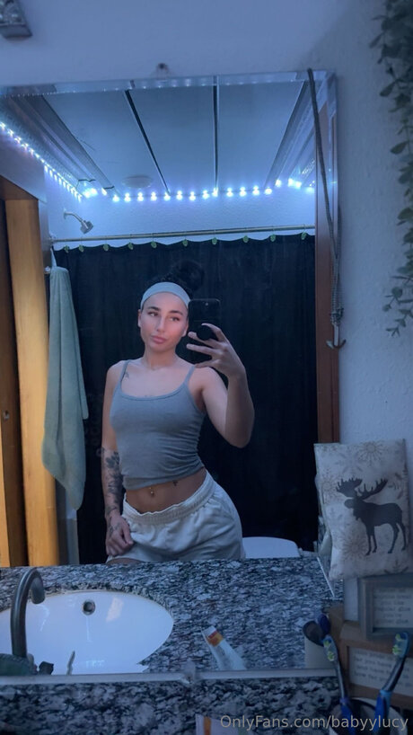 アラブのゲイオンリーファンズ 無料ポルノ 写真