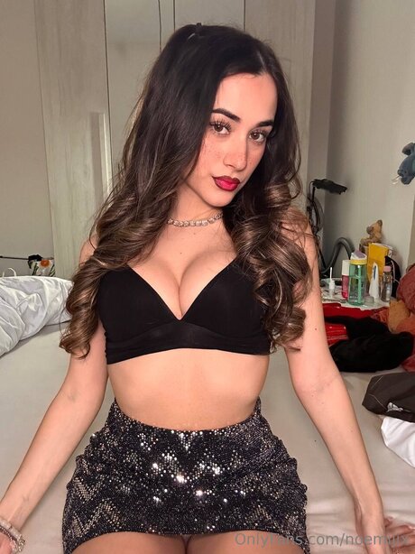 Noemijix ポルノモデル アーカイブ