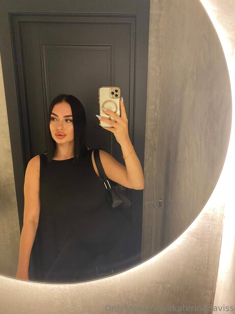 Ekaterinadaviss トップスター 写真