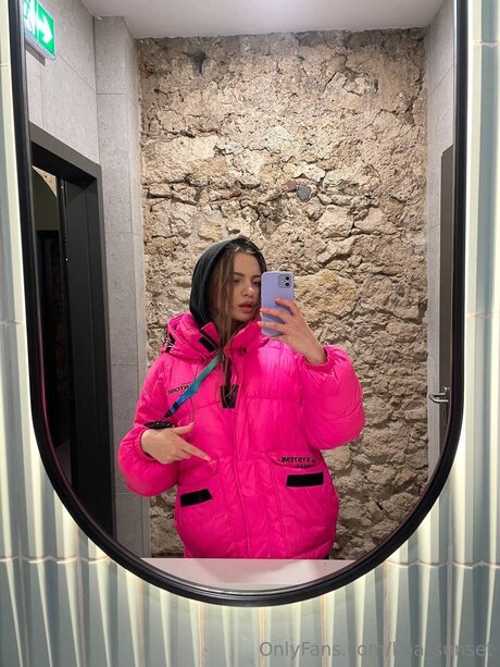 Lina Sunset プロフィール写真