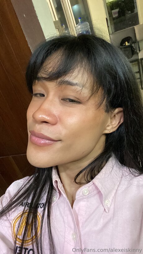 ぽっちゃりブロンドのオンリーファンズ 無料セクシー 写真