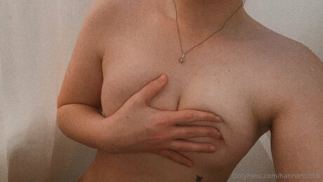 ビーチセックスオンリーファンズ 無料エロ 画像