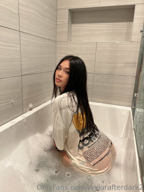 Nhiafterdark2 ホットモデル 写真