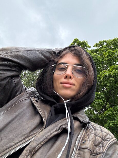 メコスジのオンリーファンズ ポルノ 画像