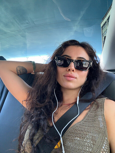 Kaira Xaen エロティック女優 ギャラリー