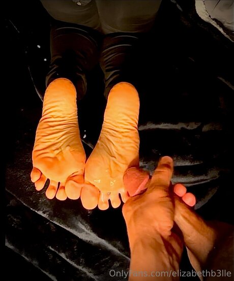 Elizabethb3lle 女優 ギャラリー