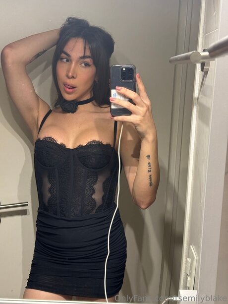 Tsemilyblake 美しいモデル 画像