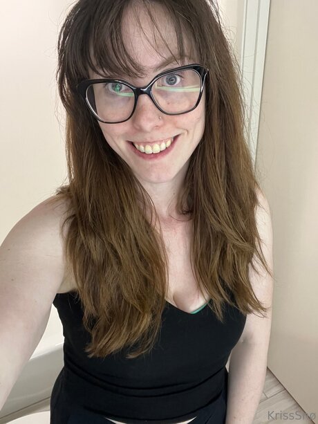 Kriss Sno 無料モデル 画像