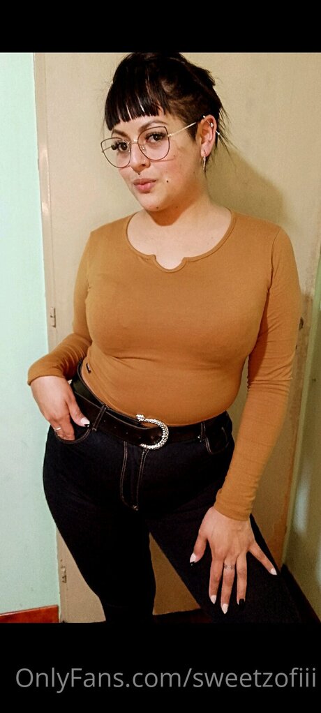 熟女オーガズムオンリーファンズ 無料ヌード 写真