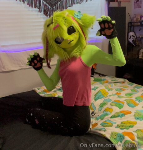 Elliebugs ポルノスター ホット 写真