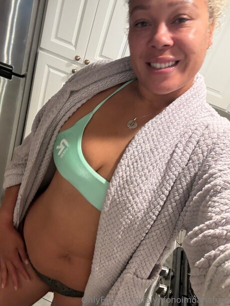 Falynfonoimoanafree 美しいスター 写真