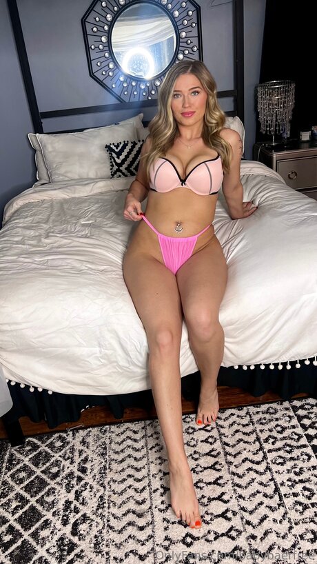 Babybaerfree スター ヌード ギャラリー