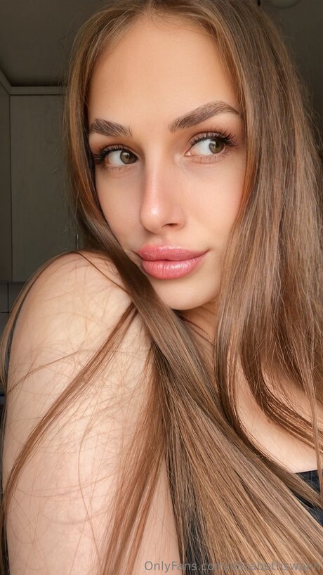 Elizabethswann 完璧なモデル 画像