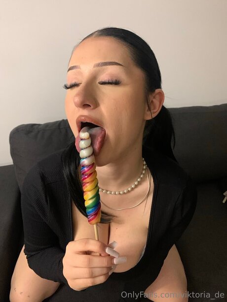 アンダーグラウンドオンリーファンズ 美しい ギャラリー