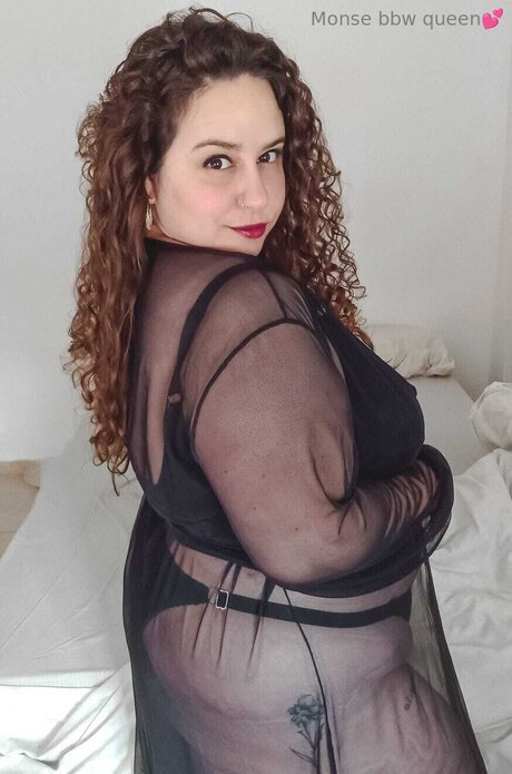 黒檀の指入れオンリーファンズ 美しいポルノ 写真