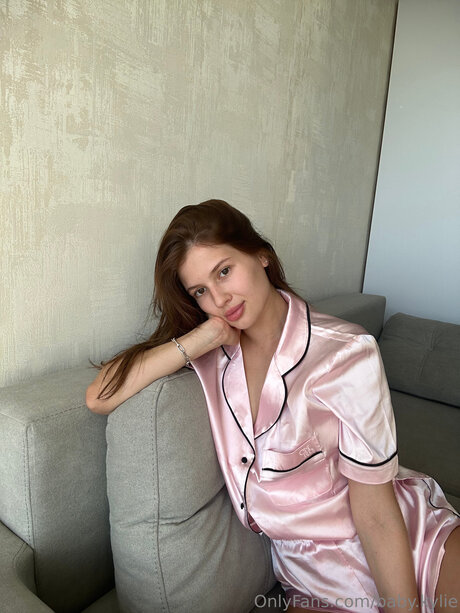 ゲイのチンポオンリーファンズ ポルノ 写真