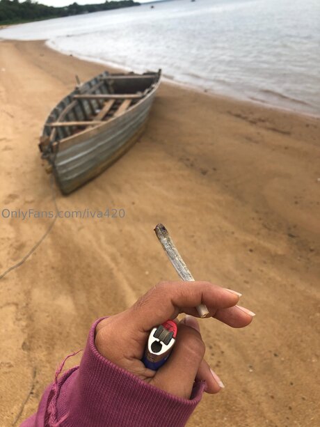 Iva420 セックスモデル 写真