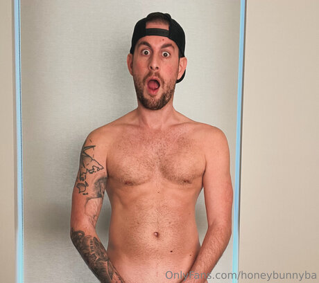 黒檀の濡れたおまんこオンリーファンズ 美しい 写真