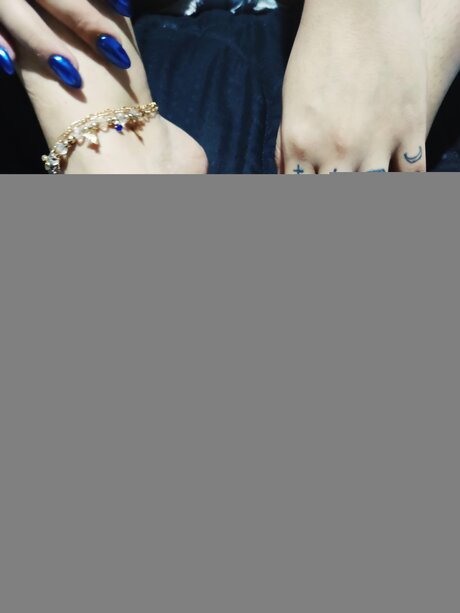 キティ・ウェット・オンリーファンズ ポルノ 画像