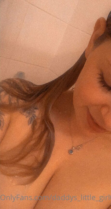 Daddys Little Girl0 高品質のポルノスター ギャラリー