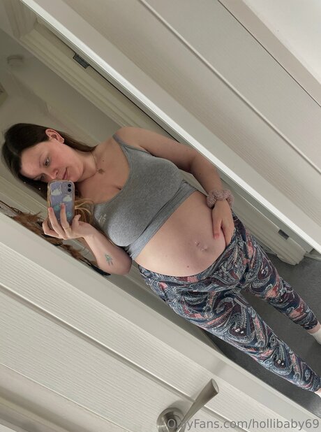 Hollibaby69 エロティックなポルノスター 写真