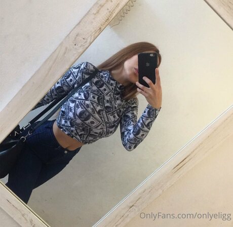 コスプレ フェムボーイ オンリーファンズ 限定 写真