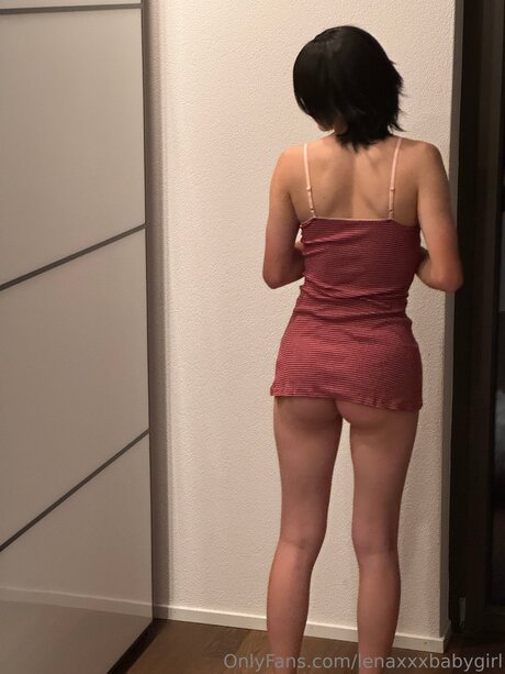 Lenaxxxbabygirl 無料のスター 写真