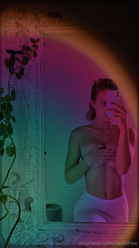 Nellixfree エロティックなモデル ギャラリー