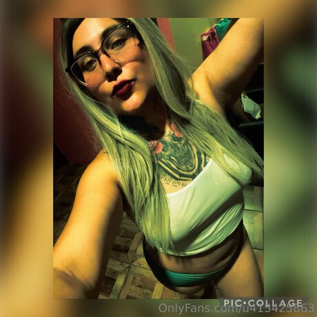 U415425863 セックススター 写真