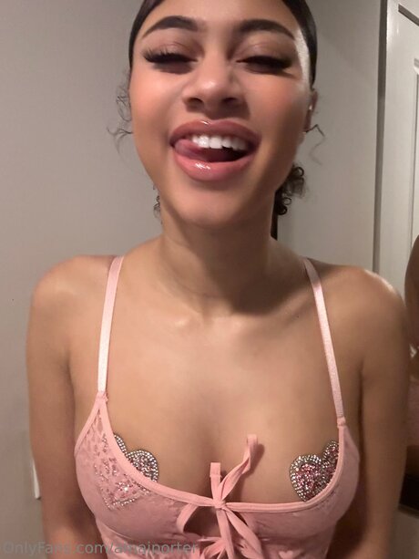 Amaiporter ヌードモデル 写真