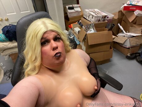 Sissy Erika001 ヌードモデル 写真