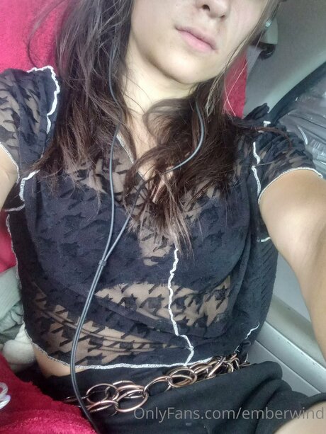 乳首 オンリーファンズ アダルト ギャラリー