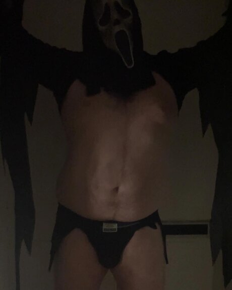 ポルノオンリーファンズ 美しい裸 画像