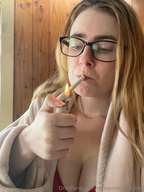 巨乳熟女オンリーファンズ アート裸 写真