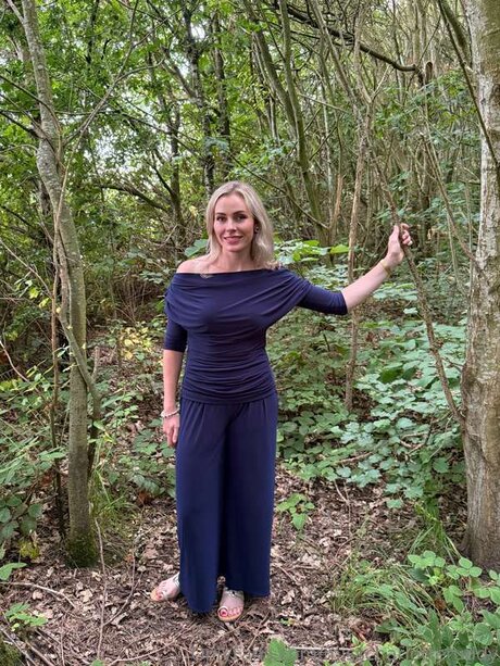 Misscharlotteruddy 可愛い女優 写真