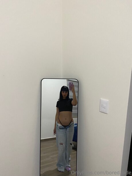 Sina Jade 可愛いモデル 画像