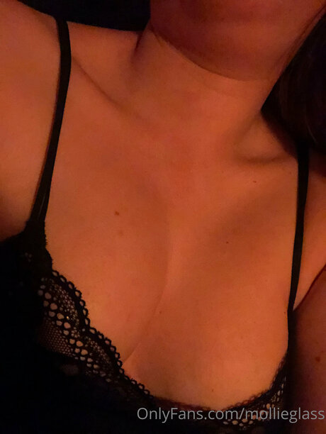Mollieglass スター ヌード 写真