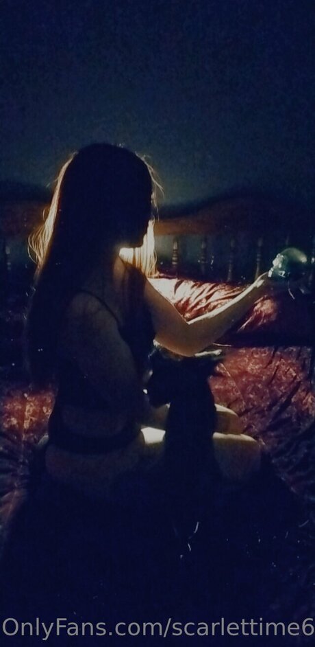 Scarlettime69 アダルトスター 写真