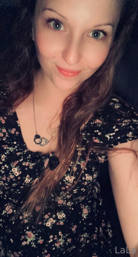 Goldengurl999 ポルノスター ヌード 画像