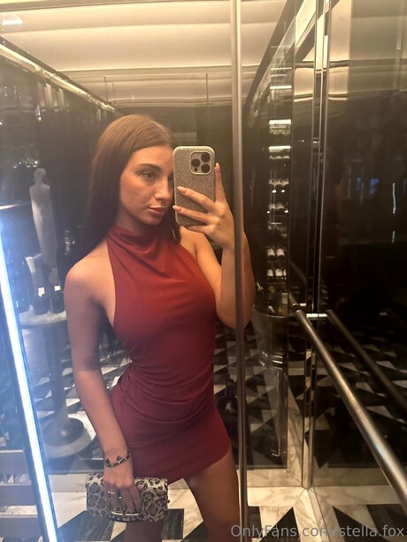 Yaslin Fox ポルノモデル ギャラリー