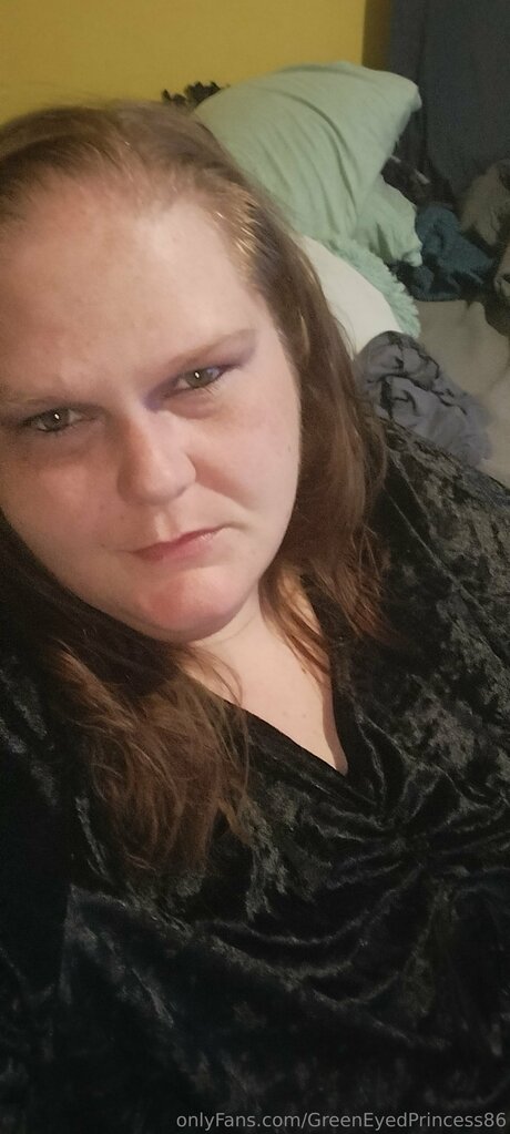 Greeneyedprincess86 美しい女優 写真